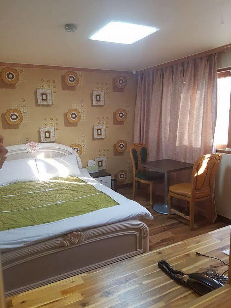 بيونغتشانغ فندق جرين آند بلو المظهر الخارجي الصورة